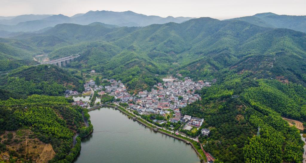 特色旅游助力山村振兴